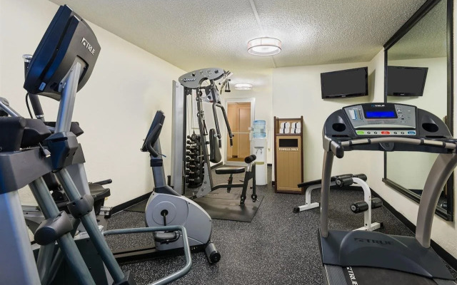 Comfort Inn St. Louis - Westport Event Center