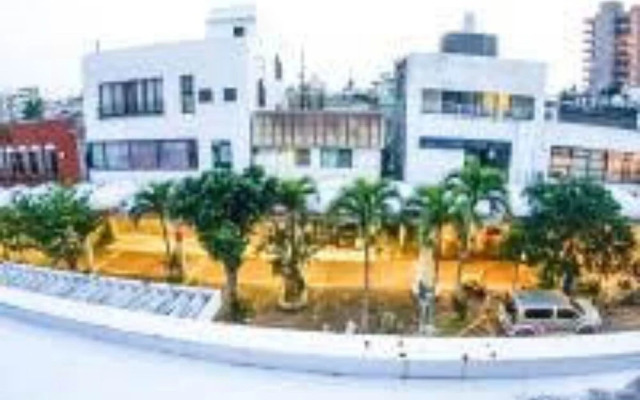 Endless Summer Okinawa South