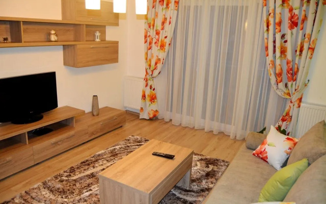 Brasov Holiday Apartments Seasons