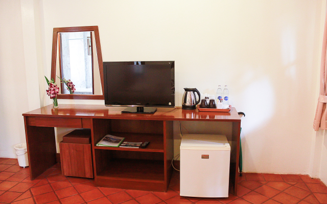 Bangtao Village Resort