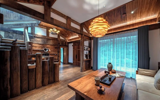 Zhangjiajie Home