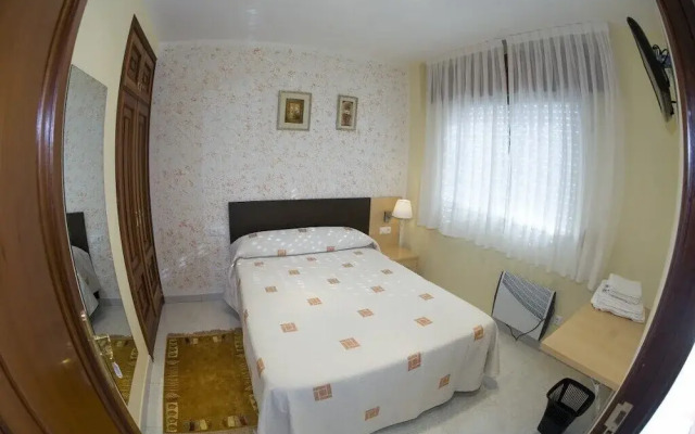 Pensión O Cruceiro da Ulla