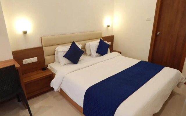 Hotel Sai Deluxe