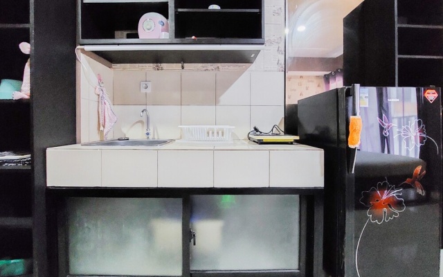 Simply Look Studio Room At 11St Floor Paramount Skyline Apartment – Guest Rooms – Tangerang