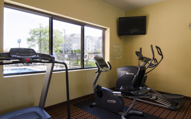 Mainstay Suites Rogers