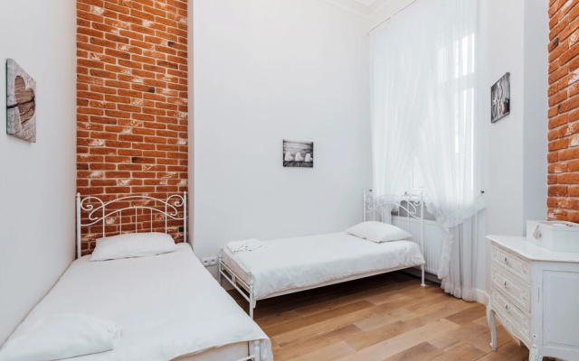 EchoDom 3 Apartments
