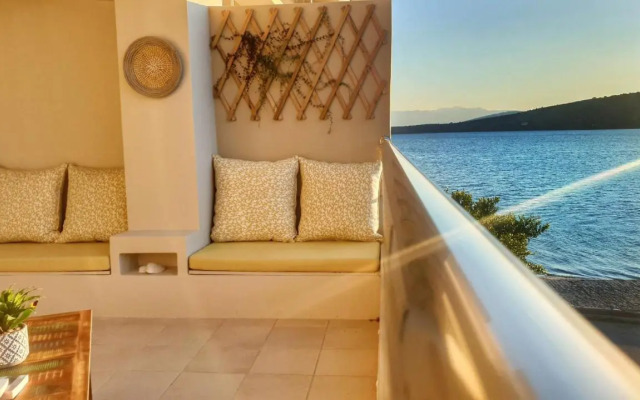 Beach House in Itea-Delphi