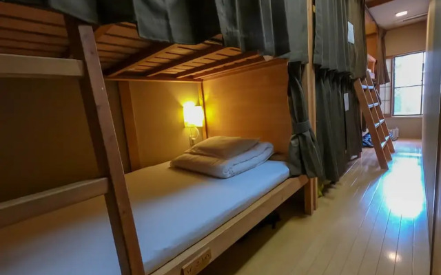 Miyagawacho Hanakanzashi- Hostel