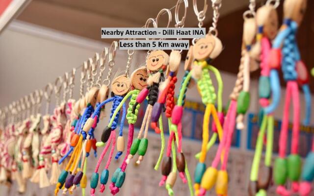 OYO 79600 The Premium Villa