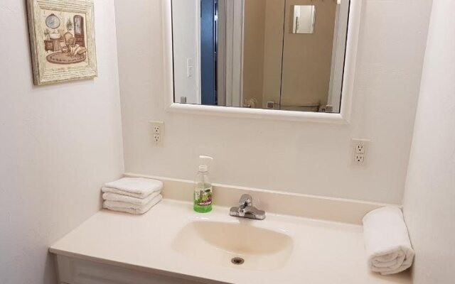Preferred Rooms by Crestview Guest House