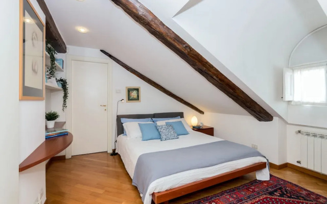 La Mansarda Di Piazza Solferino By Wonderful Italy