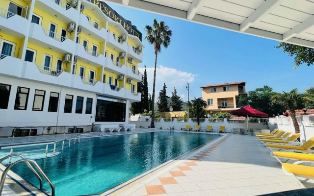 Akar Palace Resort Hotel