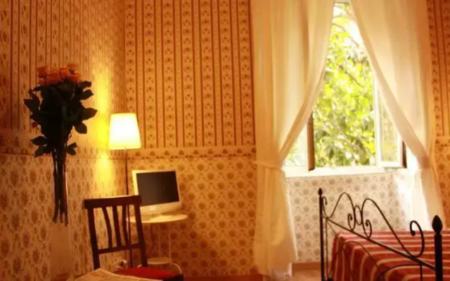 Camere Corona