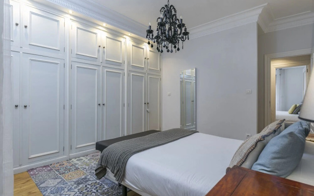 Aliron by Forever Rentals