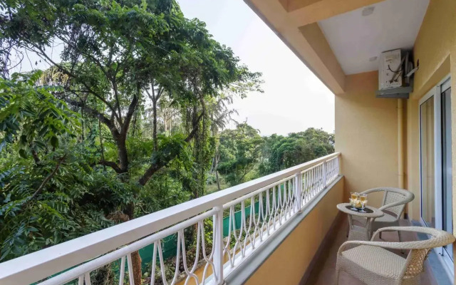 Pebble 1 BHK Apartment by tisyastays