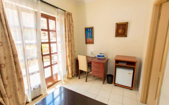 Golf Hills Residence Hotel