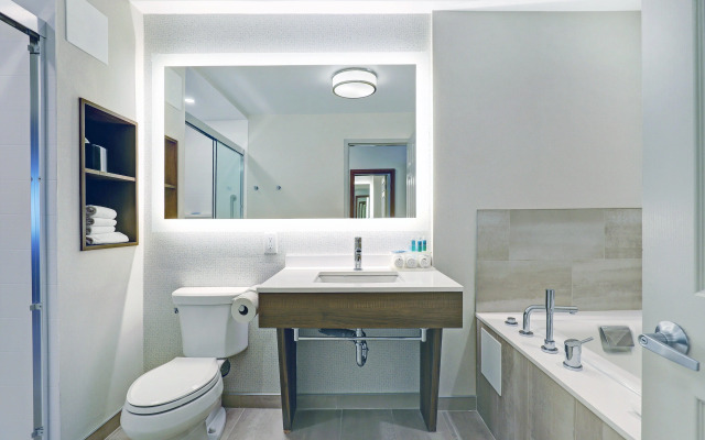 Holiday Inn Express Whitby by IHG