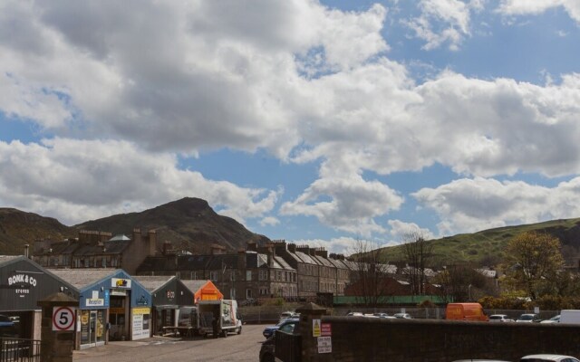 Fantastic Flat With Great Views of Arthur's Seat