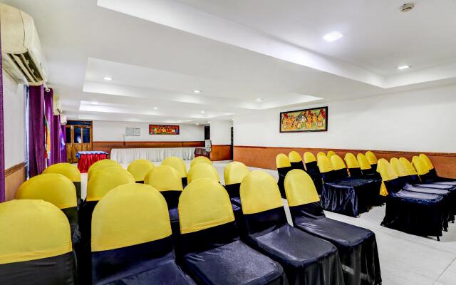 Itsy Hotels Ammu Regency