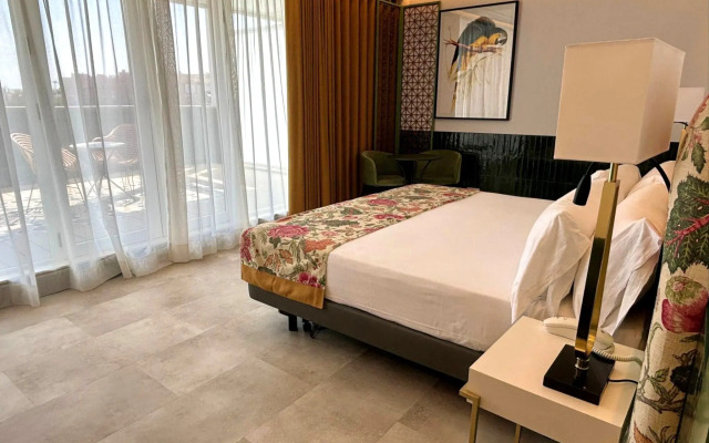 Hotel Ribera de Triana - REOPENING!