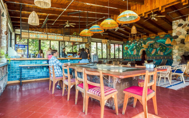 Socialtel Atitlan