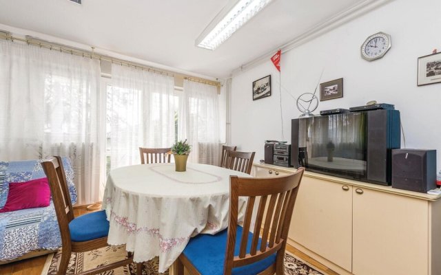 Beautiful Home in Volosko With Wifi and 4 Bedrooms
