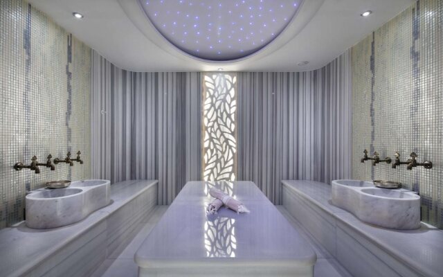 DoubleTree by Hilton Skopje