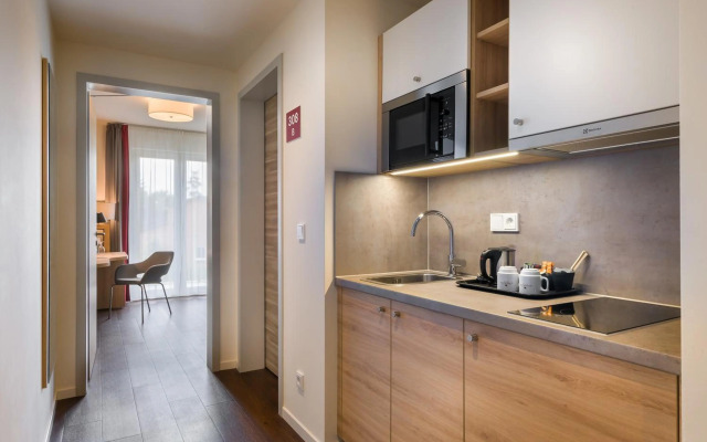 Signature East Hotel Apartment