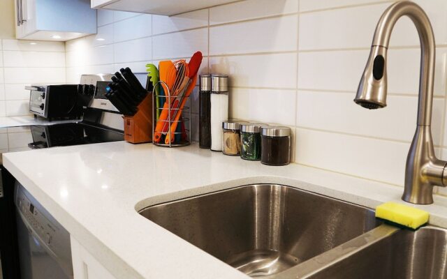 Columbia House by Citiwest Residences