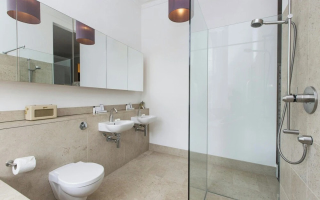 Leamington Road Villas II by Onefinestay