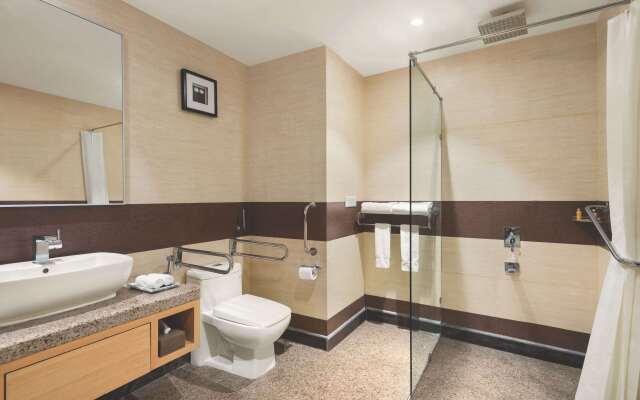 Ramada by Wyndham Neemrana