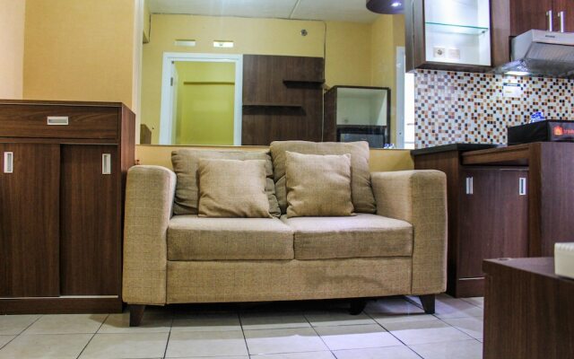 Comfortable and Tranquil 2BR Apartment at Green Pramuka By Travelio