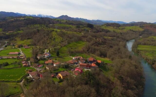 La Vega y Casa Cardin