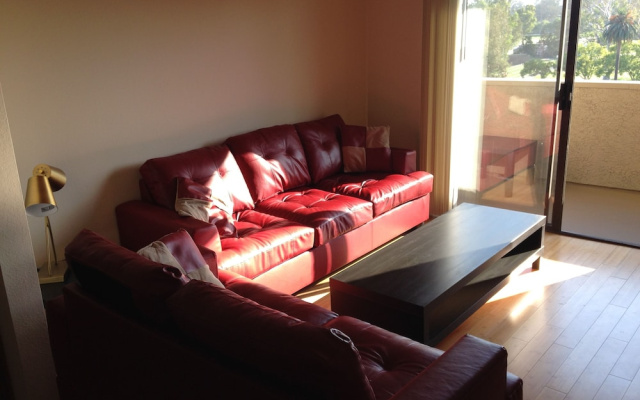 Strathmore Apartments
