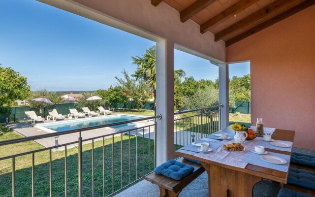 Beautiful Home in Breg Ivanovci With Wifi and 3 Bedrooms