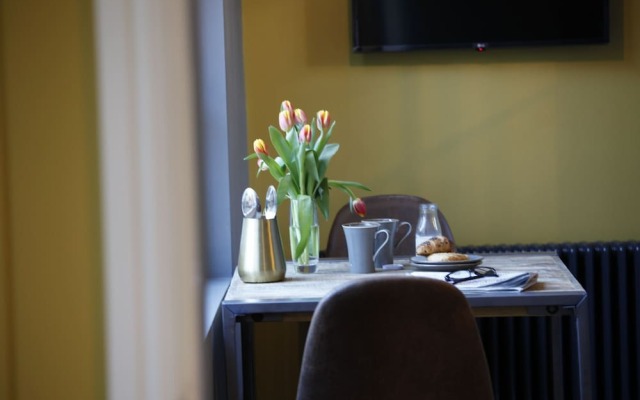 no.12 self check-in apartments
