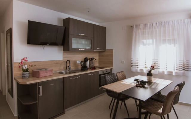 Apartments PiiP-ni-More