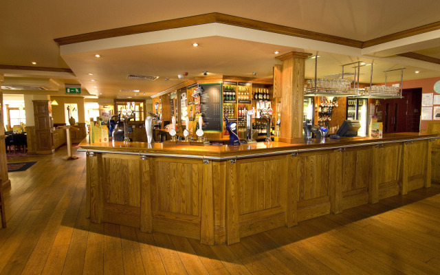 Premier Inn  Gloucester Business Park