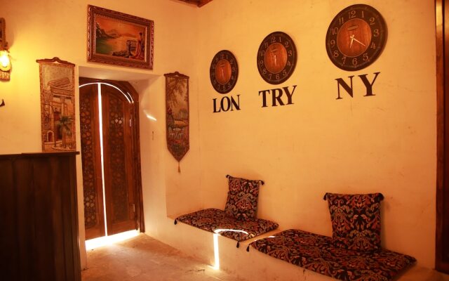 Aslan Guest House