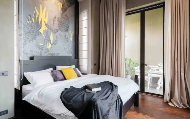 Luxury Modern Pool Jacuzzi Villa 5BR Thonglor