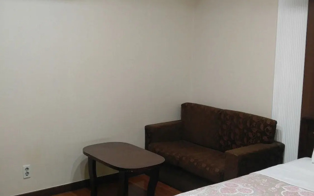 Odyssey  Hotel