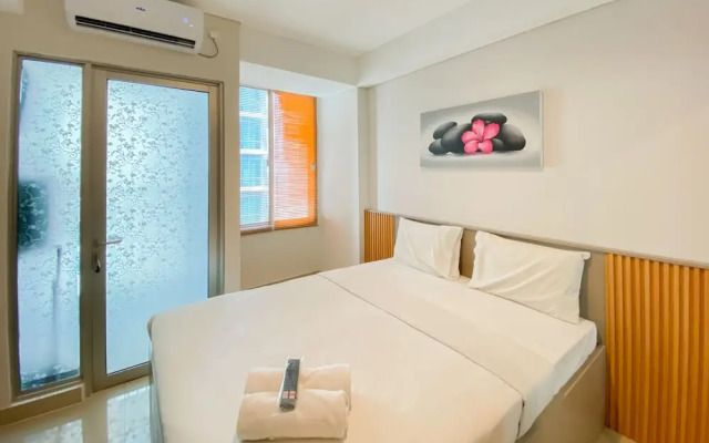 Cozy Stay Studio At Tamansari Iswara Apartment