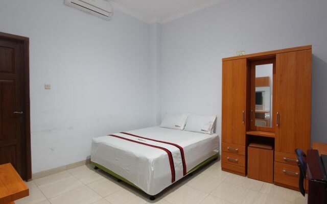 RedDoorz @ Plemburan
