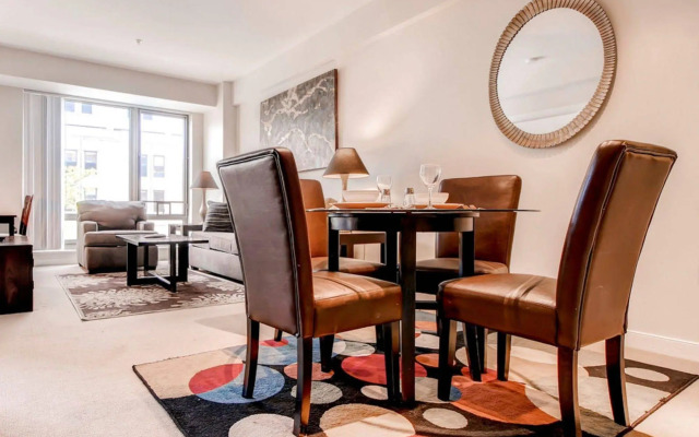 Global Luxury Suites at Cambridge Park