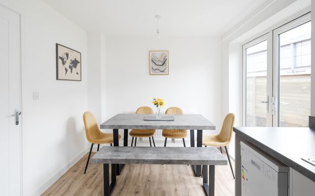 Fortified Three Bedroom Home Bristol