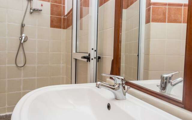AJP Holidays - Porto Antigo 2 Beachfront Apartment