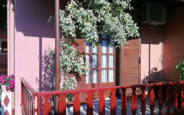 Yanna's Apartments