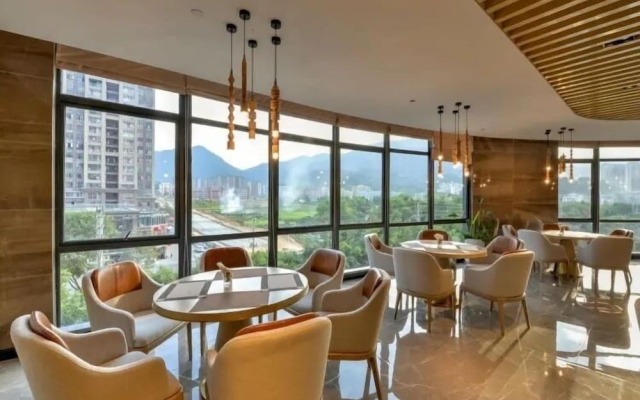 Sibeisi International Hotel