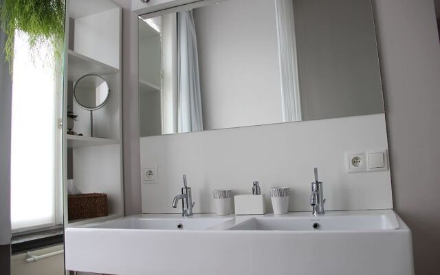 B&B at Room's