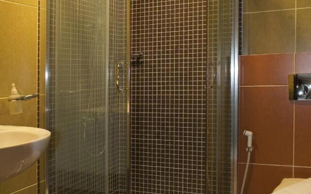 Celino Hotel